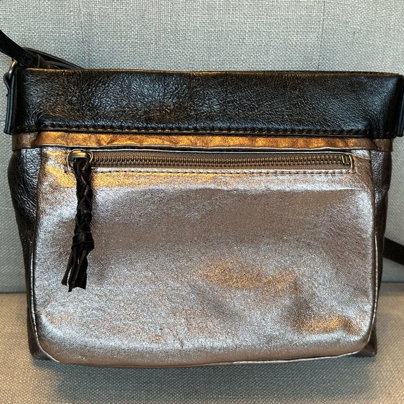 The Sak like new purse. Metallica look, yet soft and comfortable. - Picture 1 of 5